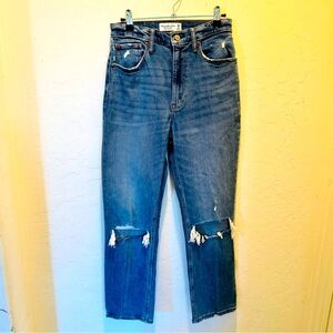 Abercrombie & Fitch Ultra High Rise Size 2/26